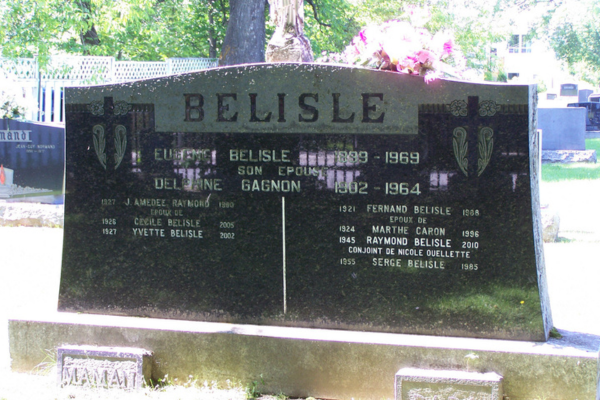 Photo du monument de la famille Bélisle